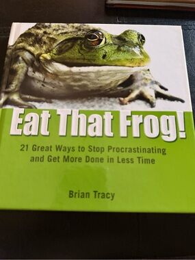 Eat That Frog! Reptile-Themed Green Cover Book